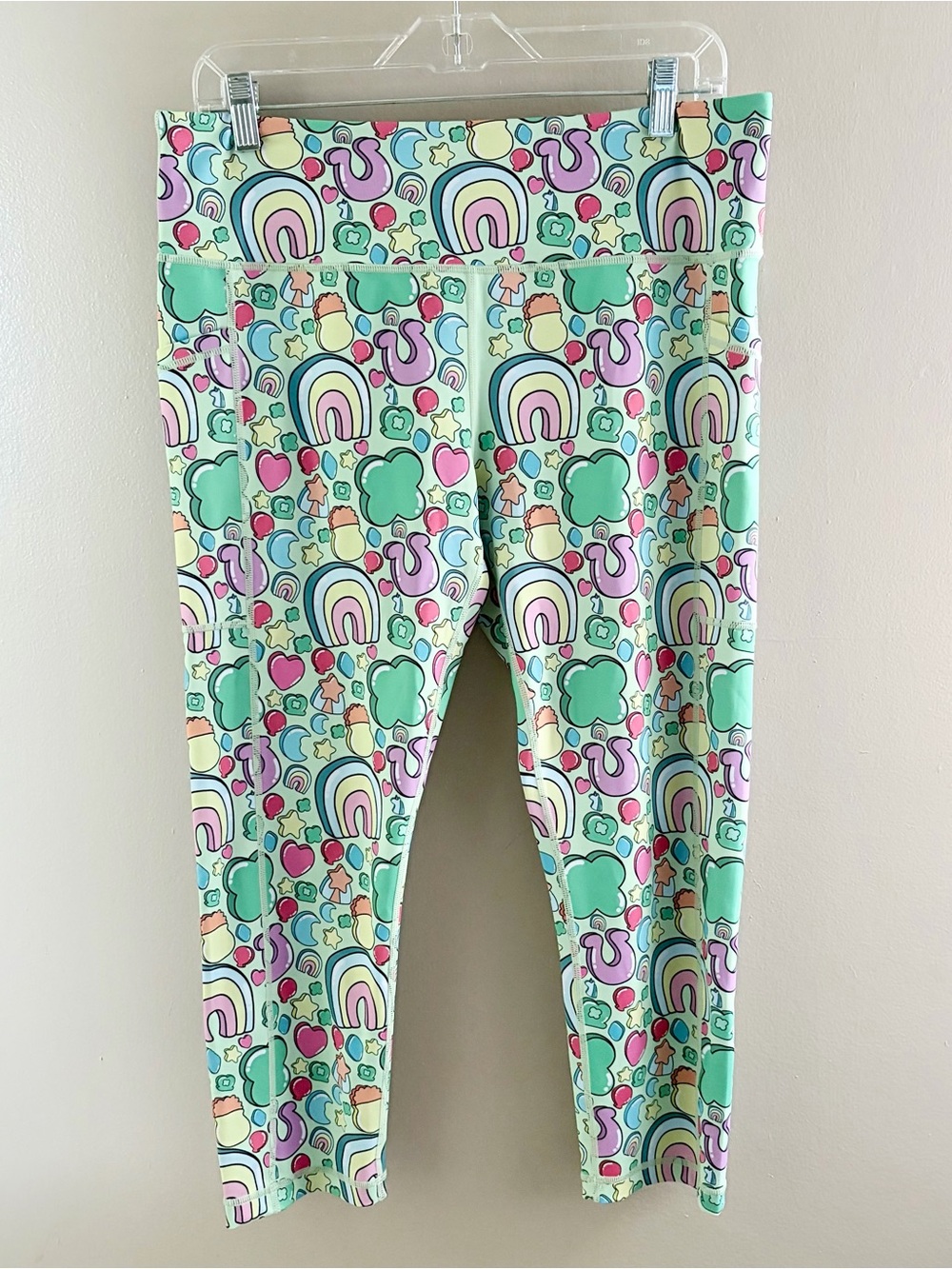 Lucky Charms Leggings XL Side Pockets Rainbow Horseshoe Constantly Varied Gear